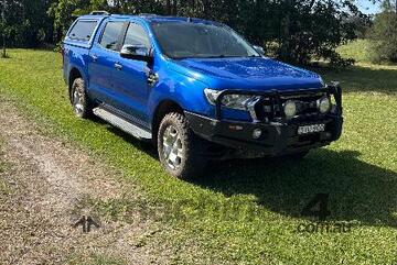 Ranger Blue Ford   4x4 Utility