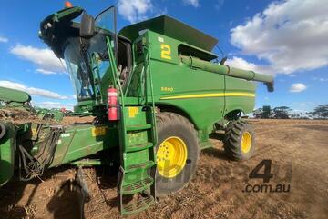 John Deere 2017   S660 Combines
