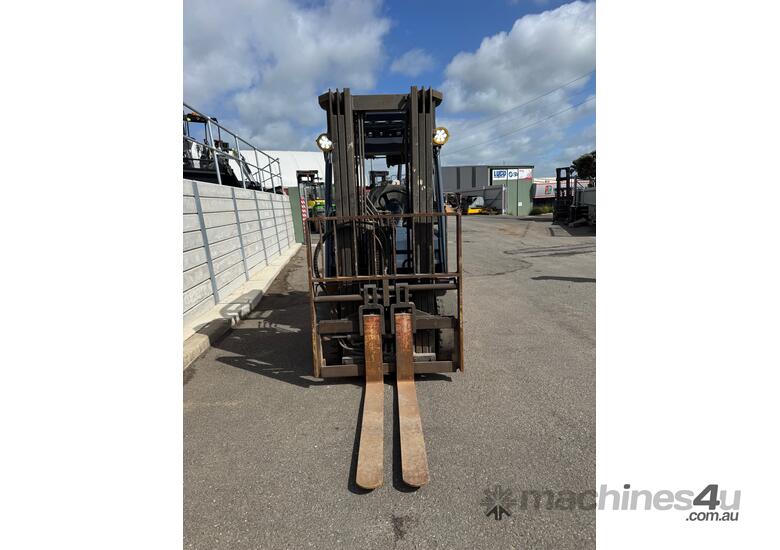 2013 Toyota 62-8FD20 Flameproof Forklift