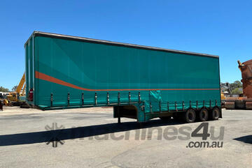 2005 GTE 3-2 Tri Axle Drop Deck Curtainside Trailer