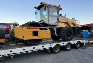 Shantui SR22-C6 Single Drum Roller