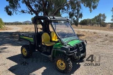 John Deere JOHN DEER GATOR