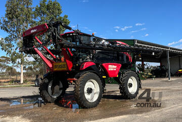 Miller NITRO Boom Spray Sprayer