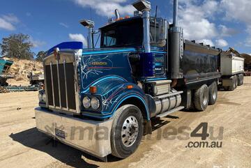 2004 Kenworth T950 Tradition Tipper