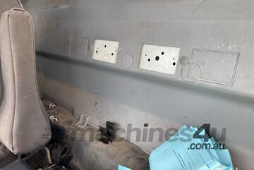 2018 Mitsubishi Fuso Canter L7/800 Table Top