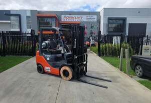 Toyota Forklift 1.8T Container Mast (Unit#:AU478)