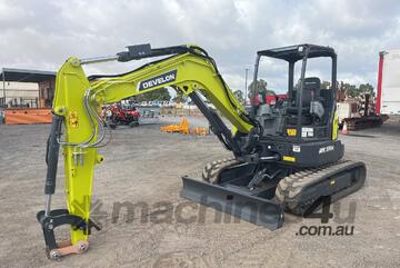 2024 Develon DX55R-7M Mini Excavator (Unused)