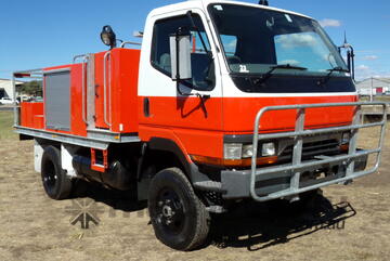 Mitsubishi Fuso Canter FG 4x4 Single Cab Traytop Firetruck. Ex NSW Rural Fire Service.