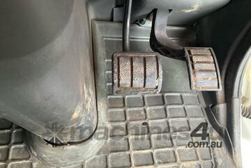 Volvo 2013   FM370 Tilt Tray