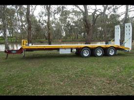 2014 NORTH STAR TRANSPORT EQUIPMENT TRI AXLE TAG T - picture0' - Click to enlarge