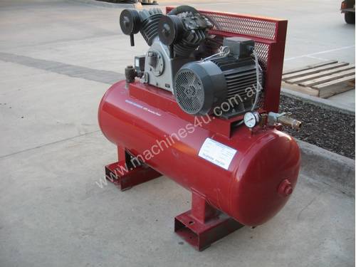 BROADBENT INDUSTRIAL 3 PHASE COMPRESSOR TWIN CYLIN