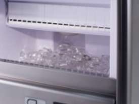 Bromic IM0050HSC-HE - Self-Contained 47kg Hollow Ice Machine - picture0' - Click to enlarge