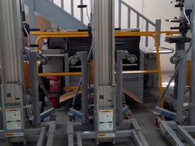 24ft Ductlift for Sale - picture0' - Click to enlarge