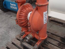 Diaphragm Pump - In/Out:75mm. - picture0' - Click to enlarge