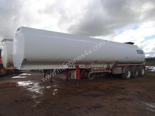 Marshall Lethlean Tri Axle Water Tanker