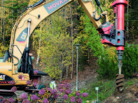 MOVAX TAD-31L EXCAVATOR MOUNTED PILING DRILL - picture0' - Click to enlarge