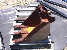 Excavator bucket 400mm 2.5 tonne - picture0' - Click to enlarge