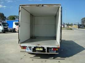 2010 ISUZU NLR200 WHITE PANTECH TRUCK - picture0' - Click to enlarge