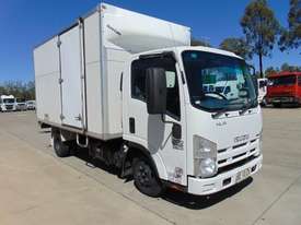 2010 ISUZU NLR200 WHITE PANTECH TRUCK - picture0' - Click to enlarge