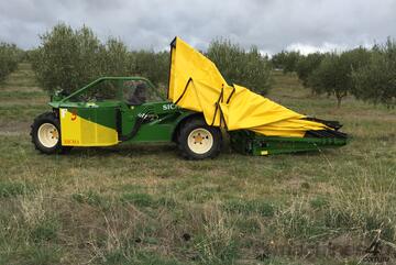 SICMA F3 Umbrella SELF PROPELLED OLIVE HARVESTERS