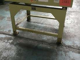 Surface Table Machine Cast Steel Bench Welding Fabrication Jigging & Machining - picture0' - Click to enlarge