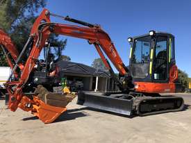 SOLD---Kubota KX040-4  4.5T Machine Angle Blade, Tilt Bucket, A/C heated Cab - picture0' - Click to enlarge