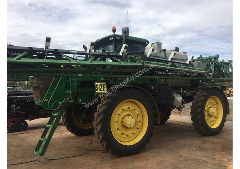 caption 2014 John Deere R4045 + WeedIT Technology Sprayers