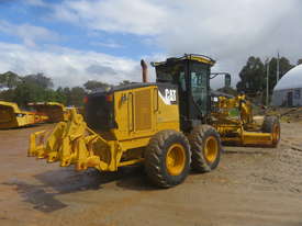 2010 Caterpillar 140M Motor Grader - picture1' - Click to enlarge