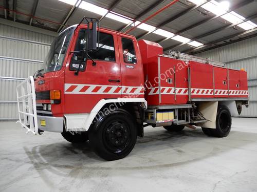 Isuzu FSR Cab chassis Truck