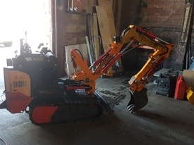 Mini loader/excavator - picture0' - Click to enlarge