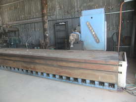 6 METRE BUTLER ELGAMILL BED TYPE MILLING MACHINE - picture0' - Click to enlarge