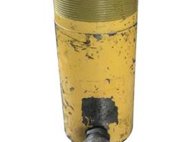Enerpac 25 Ton Hydraulic Ram Porta Power Cylinder Model RC254 - picture0' - Click to enlarge
