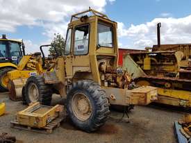 1986 Caterpillar 910 Wheel Loader *DISMANTLING*  - picture2' - Click to enlarge