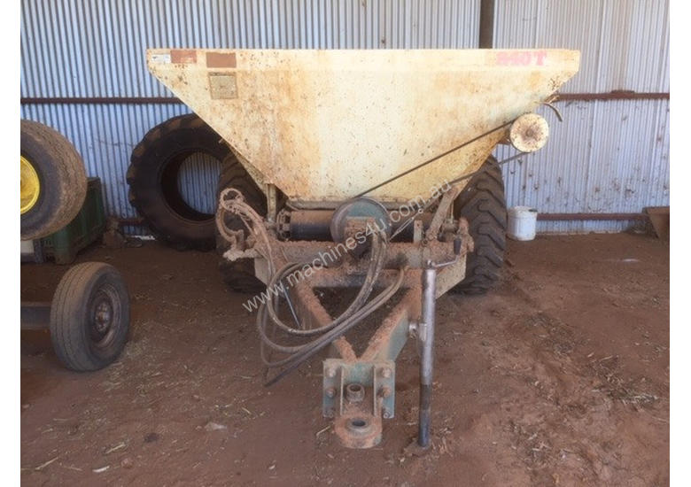 Used marshall Marshall 840T Fertilizer Manure Spreader Fertilizer