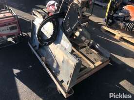 Bobcat Auger Skid Steer Attachment with Pallet Rack. - picture0' - Click to enlarge