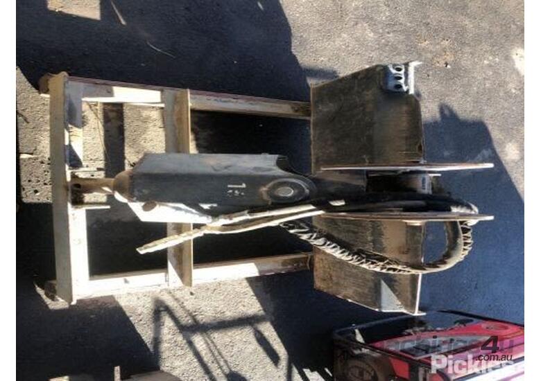 Used international Bobcat Auger Skid Steer Attachment with Pallet Rack ...