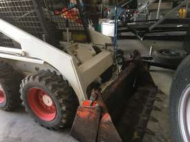 Bob cat M743 for sale - picture2' - Click to enlarge