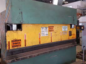 KLEEN CNC Press Brake 100 ton x 3.00mt  - picture0' - Click to enlarge