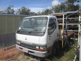 1995 Mitsubishi Canter FE6 - Wrecking - Stock ID 1610 - picture0' - Click to enlarge