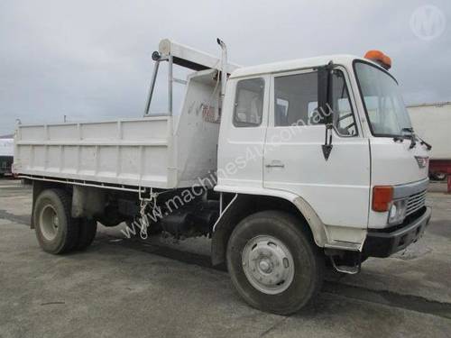 Hino FF