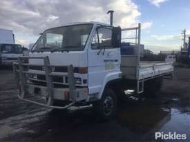 1993 Isuzu NPS59 - picture2' - Click to enlarge
