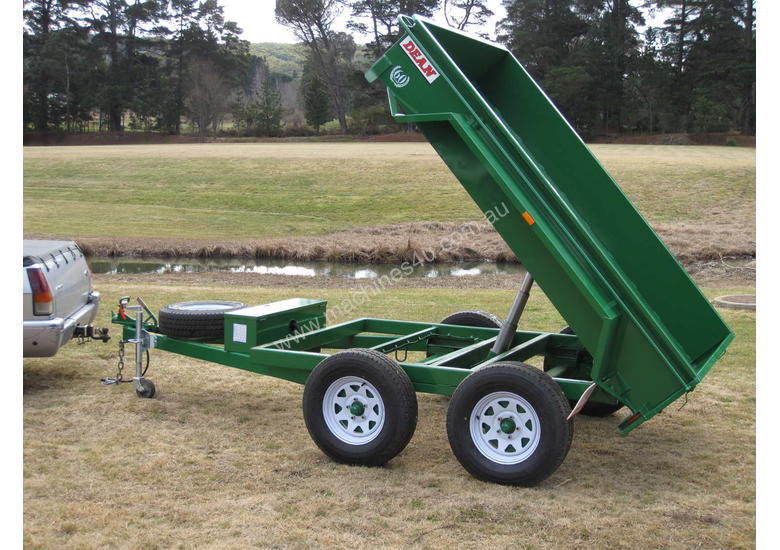 caption No.19 Tandem Axle Tipping Box Trailer