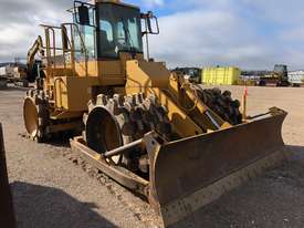 Caterpillar 815F - picture0' - Click to enlarge