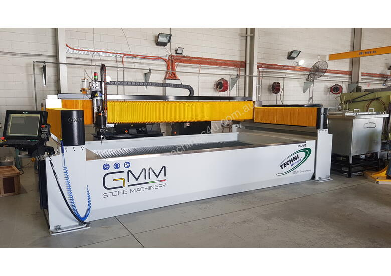 caption i713-G2 Waterjet Cutting System