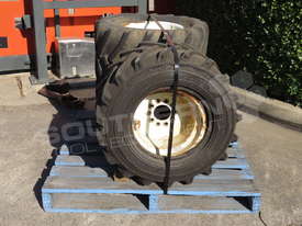 Moffett M5000 31x15.50-15 Tyre Rim assembles NPPM5000 - picture1' - Click to enlarge