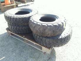 Assorted 3X Kumho 1X Continental Tyres - picture0' - Click to enlarge