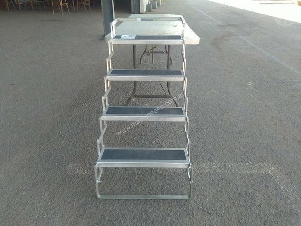 Used hijacker HITCH Ladders in , Listed on Machines4u