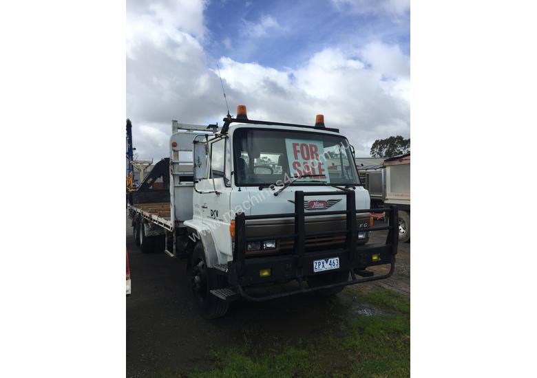 caption Hino Crane Truck
