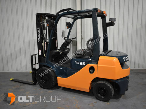 Toyota 8FD25 2.5 Tonne Diesel Forklift ONLY 1509 Low Operating Hours! Sydney Melbourne Orange