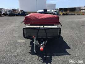 2018 Market Direct Campers Camper Trailer Deluxe - picture1' - Click to enlarge